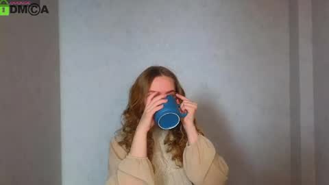 Welcome guys  Pleasure to see you all here  My name is Lysafeta and MichaelaTip menu is active Private is open  online show from 26, 2, 2026