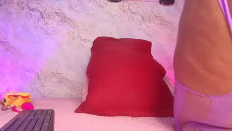 Snapshot of _maddy_miller chatting on 2, 10, 2025 Maddy online show from 2, 10, 2025