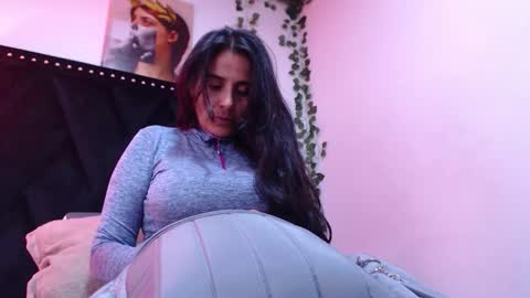 Snapshot of _marcela__ chatting on 20, 9, 2025 _marcela__ online show from 20, 9, 2025