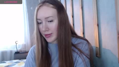 Snapshot of _marianne_ chatting on 21, 2, 2025 online show from 21, 2, 2025