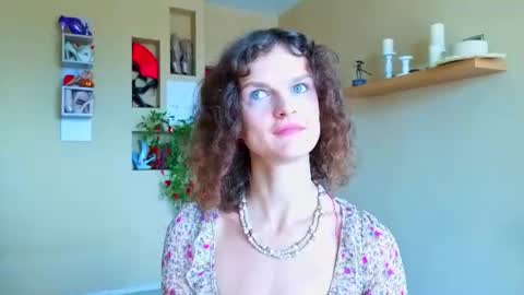 Sophia online show from 18, 7, 2026