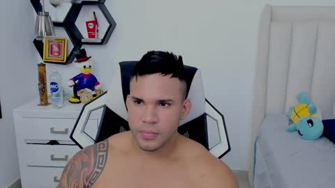 _matthew_santos_ online show from 28, 12, 2024