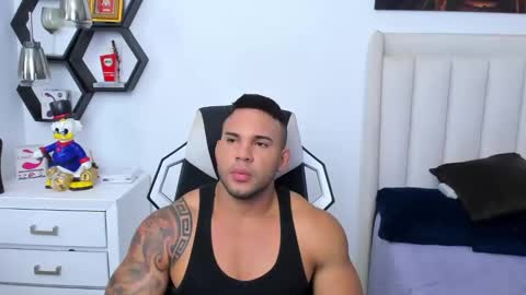 _matthew_santos_ online show from 10, 2, 2025