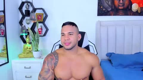 _matthew_santos_ online show from 16, 10, 2025