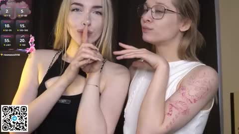 Elva and Kate  online show from 14, 11, 2025