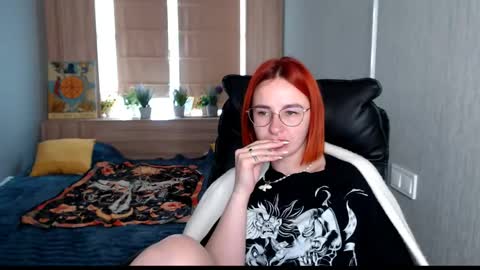 Snapshot of _mi_amore chatting on 4, 6, 2026 _mi_amore online show from 4, 6, 2026