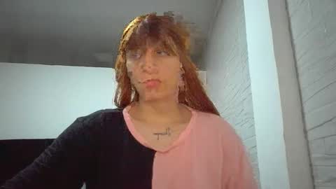 Mia-foster online show from 25, 11, 2025