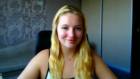 Snapshot of _mila_la_ chatting on 2, 7, 2026 Melanie online show from 2, 7, 2026