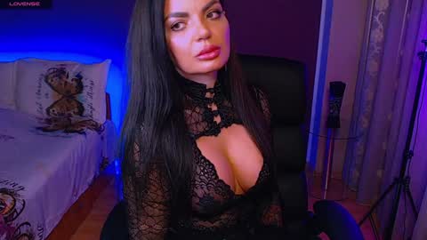 Milani online show from 6, 2, 2025