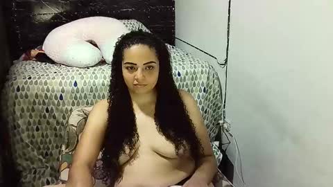 Snapshot of _milf_naughty chatting on 14, 10, 2025 _milf_naughty online show from 14, 10, 2025