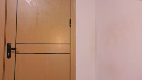 Mimi online show from 17, 4, 2026