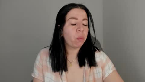 _miss_coco_ online show from 3, 11, 2025