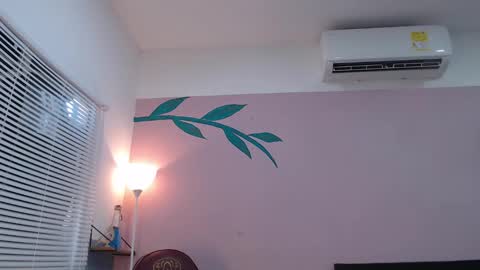 Hinata 3 online show from 4, 3, 2025