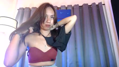 Snapshot of _miss_melody chatting on 18, 5, 2026 _miss_melody online show from 18, 5, 2026