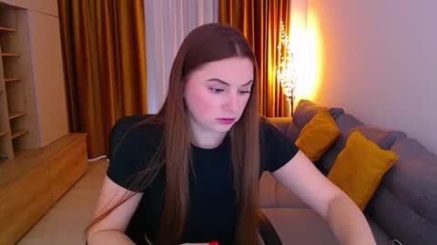 Mia online show from 30, 3, 2026