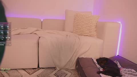 Snapshot of _missamber chatting on 4, 12, 2024 Vale online show from 4, 12, 2024