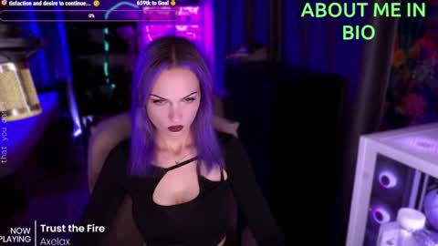 Snapshot of _mistress__ chatting on 25, 5, 2026 Mistress Milana online show from 25, 5, 2026
