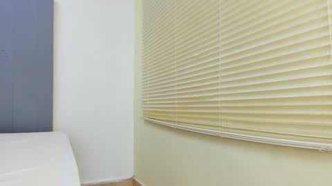 Snapshot of _molly_rosse_ chatting on 16, 10, 2025 _molly_rosse_ online show from 16, 10, 2025