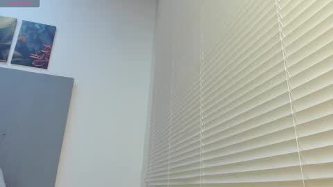 Snapshot of _molly_rosse_ chatting on 23, 10, 2025 _molly_rosse_ online show from 23, 10, 2025