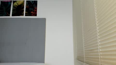 Snapshot of _molly_rosse_ chatting on 31, 10, 2025 _molly_rosse_ online show from 31, 10, 2025