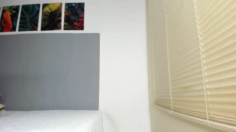 Snapshot of _molly_rosse_ chatting on 18, 11, 2025 _molly_rosse_ online show from 18, 11, 2025