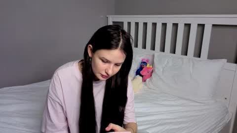 Snapshot of _mommy_casual_ chatting on 10, 11, 2025 Karina online show from 10, 11, 2025