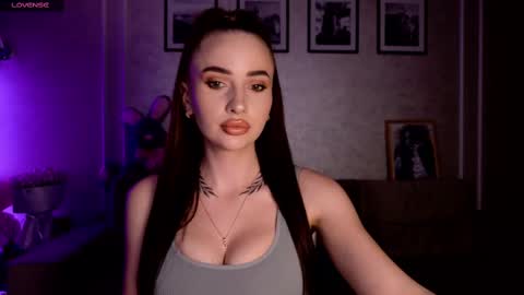 Nikol online show from 11, 3, 2025