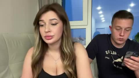 Becca Tony online show from 17, 6, 2026