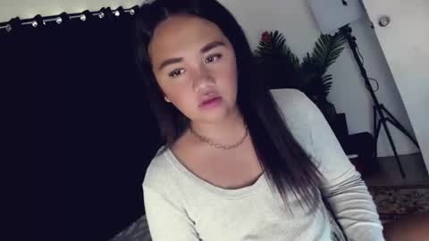 Angel online show from 17, 4, 2026