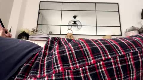 Snapshot of _muestroverga chatting on 9, 11, 2025 _muestroverga online show from 9, 11, 2025