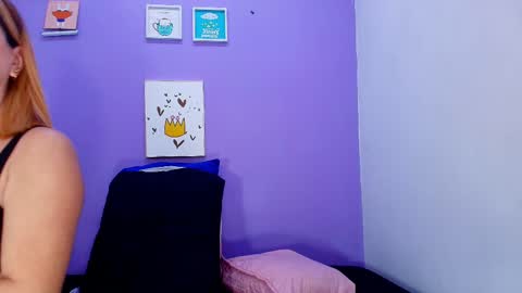 Snapshot of _mystic_luna chatting on 4, 10, 2025 Luna online show from 4, 10, 2025