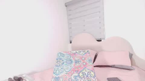 Snapshot of _mystic_luna chatting on 3, 12, 2025 Luna online show from 3, 12, 2025