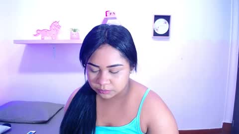 nahomi  online show from 17, 10, 2025