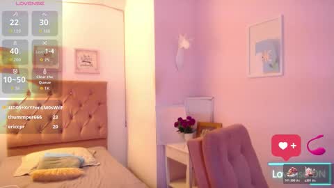 nahomi  online show from 18, 11, 2025