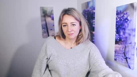 Naomi online show from 22, 4, 2026