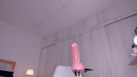 Snapshot of _natasha18_ chatting on 27, 12, 2024 Natasha online show from 27, 12, 2024