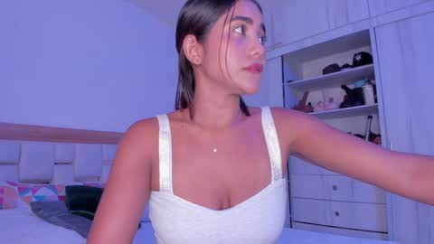 Snapshot of _natasha18_ chatting on 22, 1, 2025 Natasha online show from 22, 1, 2025