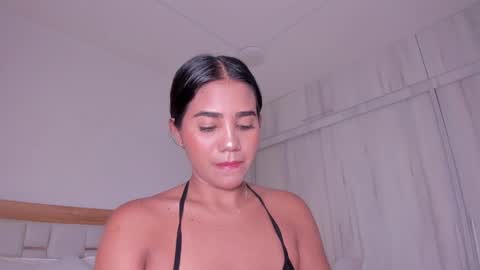 Snapshot of _natasha18_ chatting on 4, 2, 2025 Natasha online show from 4, 2, 2025