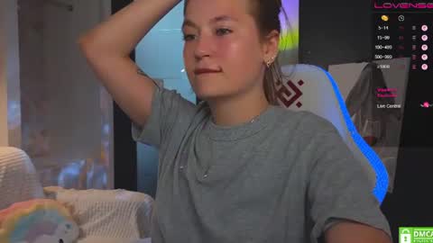 Mia with a big heart  online show from 25, 6, 2026