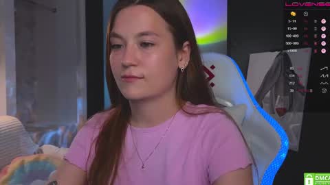 Mia with a big heart  online show from 27, 6, 2026