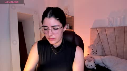 Snapshot of _niah_ chatting on 1, 3, 2025 Niah You can call me Ni or cutie haha online show from 1, 3, 2025