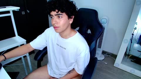 Snapshot of _nickconnor1 chatting on 29, 1, 2025 Nicolas online show from 29, 1, 2025