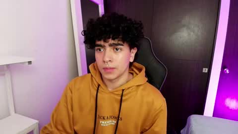 Snapshot of _nickconnor1 chatting on 13, 2, 2025 Nicolas online show from 13, 2, 2025