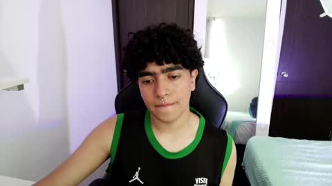 Snapshot of _nickconnor1 chatting on 19, 2, 2025 Nicolas online show from 19, 2, 2025