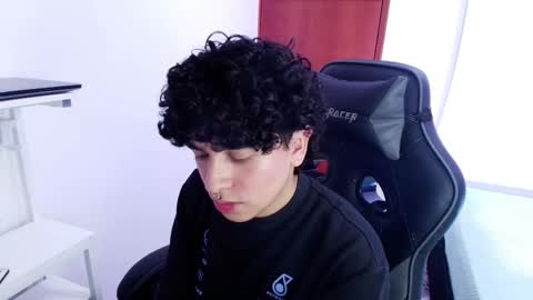 Snapshot of _nickconnor1 chatting on 7, 3, 2025 Nicolas online show from 7, 3, 2025