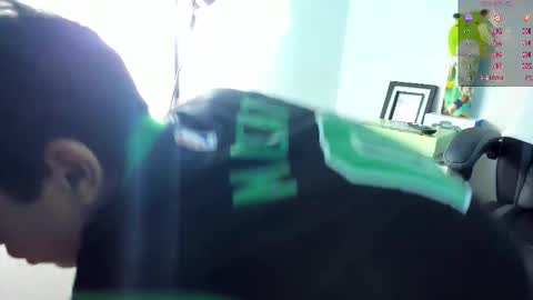 Snapshot of _nickconnor1 chatting on 24, 10, 2025 Nicolas online show from 24, 10, 2025