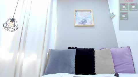   online show from 13, 2, 2025