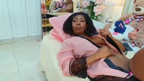  ninafox online show from 31, 5, 2026