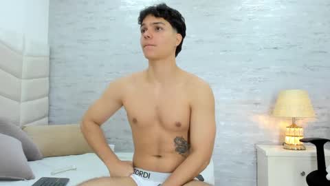 Noah Heyden online show from 7, 2, 2025