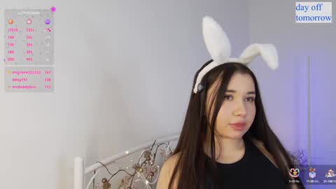 Snapshot of _noell_ chatting on 3, 1, 2025 Vivian online show from 3, 1, 2025